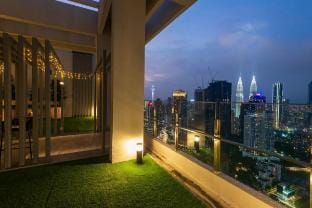 Agile Exclusive Duplex@Pavillion TRX KL TREC 1 Vacation rental in Federal Territory of Kuala Lumpur