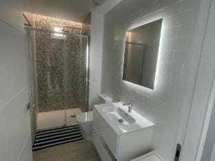 ATICO - LA CARIHUELA  Apartment in Torremolinos