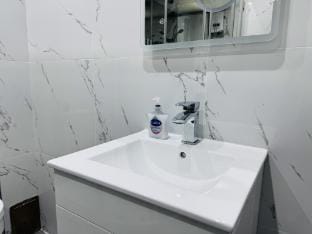 The Edge FT7 Vacation rental in City of Westminster