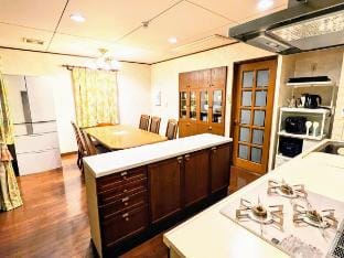 Rainbow Hills #Atami #Darts #Table Tennis #Sauna #BBQ /8 to 28 people Villa in Shizuoka Prefecture