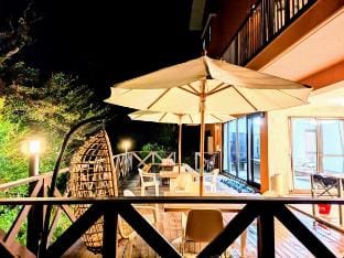 Rainbow Hills #Atami #Darts #Table Tennis #Sauna #BBQ /8 to 28 people Villa in Shizuoka Prefecture