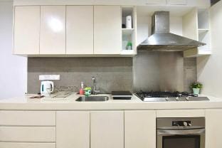 Modern 2BR Fairlane Retreat Steps from Lot 10 Vacation rental in Federal Territory of Kuala Lumpur