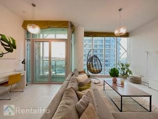Lxry Full Marina View & RoofTop Pool 40% OFF Vacation rental in Dubai
