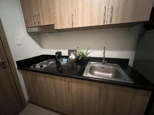 Home ADV Moa City View Shore 2 Residences Apartment in Pasay