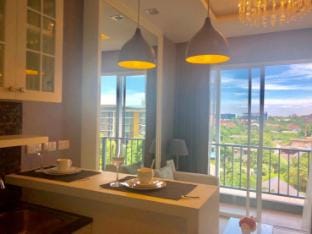 The Patio bangsaen miracle Sea Top floor  Apartment in Chon Buri Changwat
