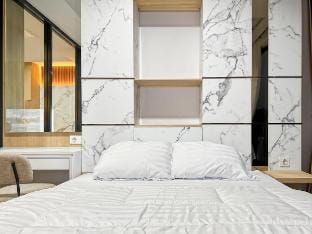 Stylish 1BR Smith Apt w/ Pool & Gym by 2ndHome Vacation rental in West Java