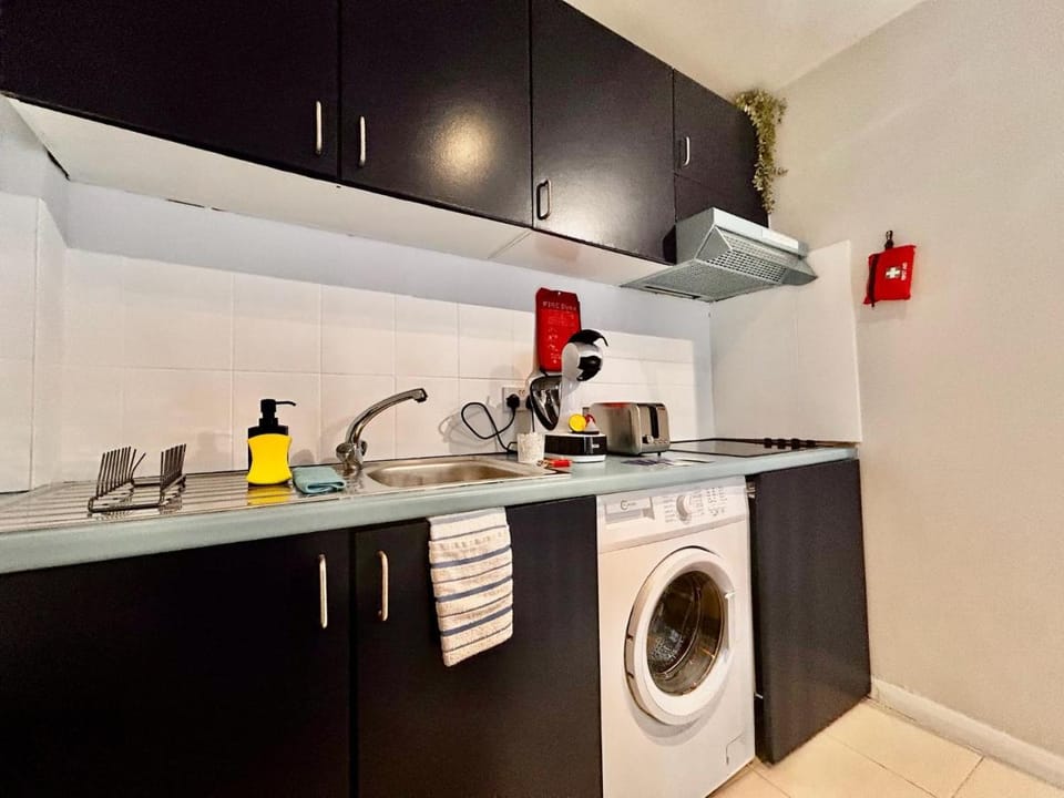 Rest Boutique North Acton Apartment in London Borough of Ealing