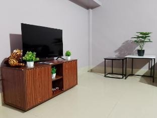 Ajem-Lar Homestay Apartment in India
