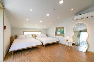 Slowmansion Building C located right in front of Jongdal Beach Vacation rental in South Korea