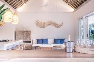 Villa Sari Nusa Lembongan - Three bedroom Villa Villa in Nusapenida