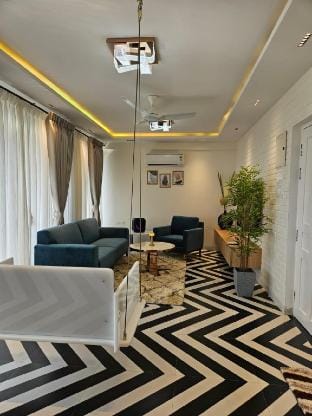 Sea View 3BHK Luxury Apt 10 Min From Candolim Vacation rental in Goa, India