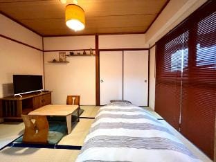 [TABINE803] 1min walk to Station Prime Location Apartment in Japan