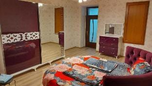 Formula 1 Road-Boulevard/Old City 2 rooms Apartment in Baku