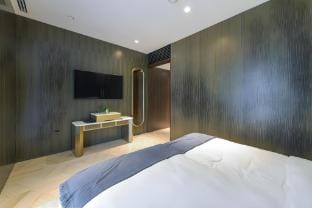 Luxurious 2-Bedroom at Five Palm Dubai Apartment in Dubai