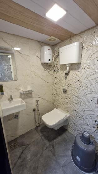 Goldspot Dormitory  Apartment in Mumbai