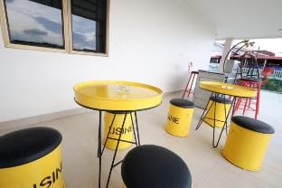 JB 19pax Premium Skudai Party House Vacation rental in Johor Bahru