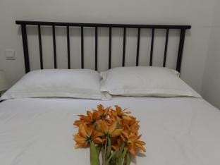 Shanghai 1-bedroom and 1-living room Cultural Bnb  Apartment in Shanghai