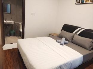 Family Unit With Parking | 4-6 Pax | K Avenue Apartment in Kota Kinabalu