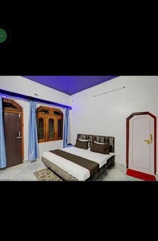 hotel ed inn Vacation rental in Uttar Pradesh