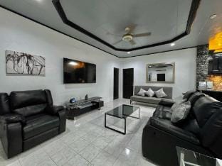 Holloway Hideaway Vacation rental in Lapu-Lapu City