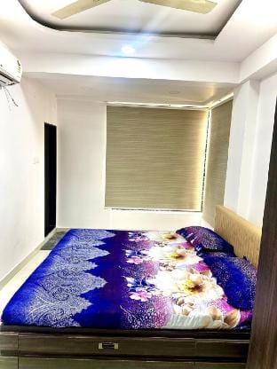 Cozy 2BHK with Balcony & Kitchen Apartment in Maharashtra