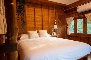 Taara Hill Vacation rental in Chon Buri Changwat