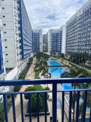 Sea Residences by Richnell's Staycation " Marien" Vacation rental in Pasay