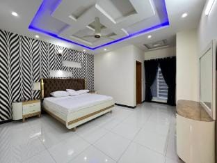 Luxury 3 Bedrooms portion in Islamabad  Vacation rental in Islamabad