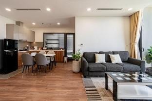 Eco Green| Netflix | 2 beds 2 baths/Free pool gym Vacation rental in Ho Chi Minh City