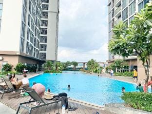 Eco Green| Netflix | 2 beds 2 baths/Free pool gym Vacation rental in Ho Chi Minh City