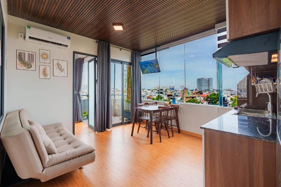 Majestic 2Br Apt Penthouse | Skyline & River Views Apartment in Ho Chi Minh City