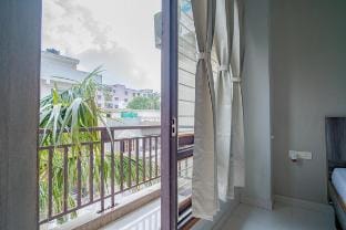 AKSH Shankara (3BHK fully furnished) Best location Apartment in Varanasi