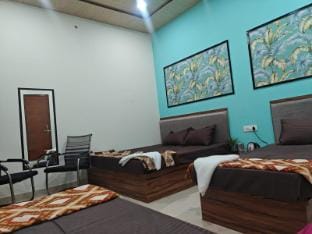 Hari Sharnam Home Stay  Vacation rental in Uttar Pradesh
