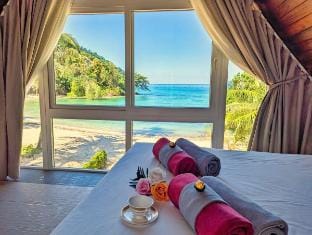 Ocean Half Moon Villa – by KohChangVillas Villa in Ko Chang