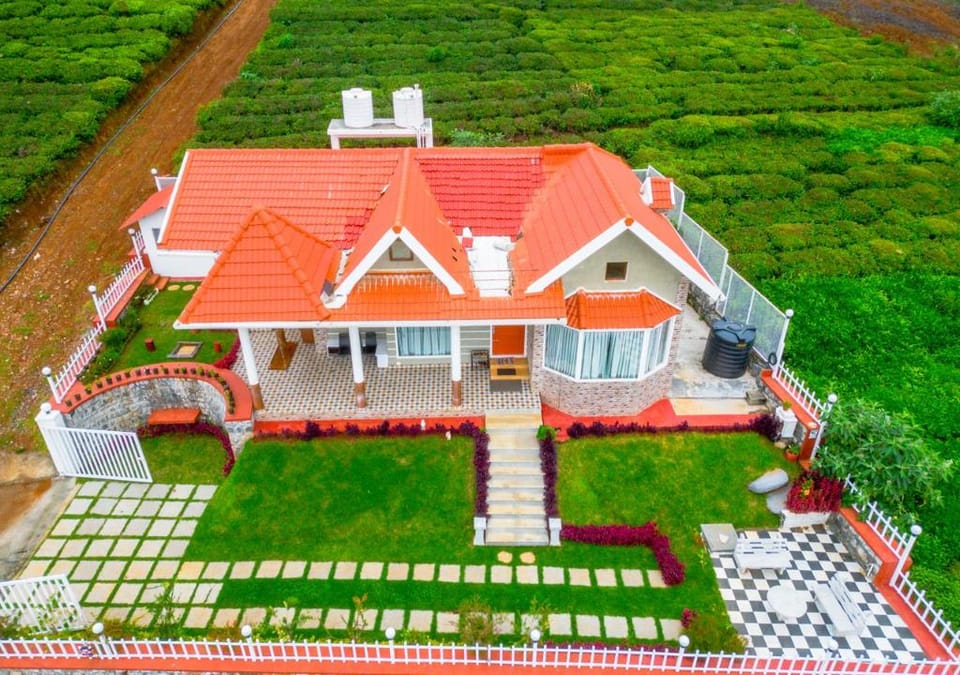 EMYs Misty Charm Private Villa Ooty by VOYE HOMES Vacation rental in Kerala