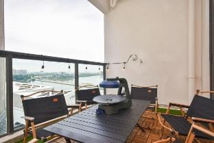【New!】R&F d'Amour Suite 6 Pax【BBQ with Seaview!】 Apartment in Johor Bahru