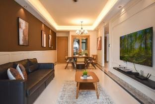 【New!】R&F d'Amour Suite 6 Pax【BBQ with Seaview!】 Apartment in Johor Bahru
