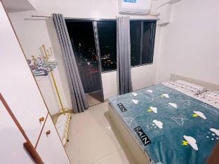 shore 2 residences tower 2 16floor Apartment in Pasay