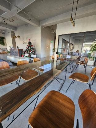 Thoughtful Stays @ The Median near IT Park Apartment in Lapu-Lapu City