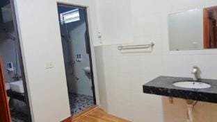 CH Homestays & Tour Motorbikes Apartment in Vietnam