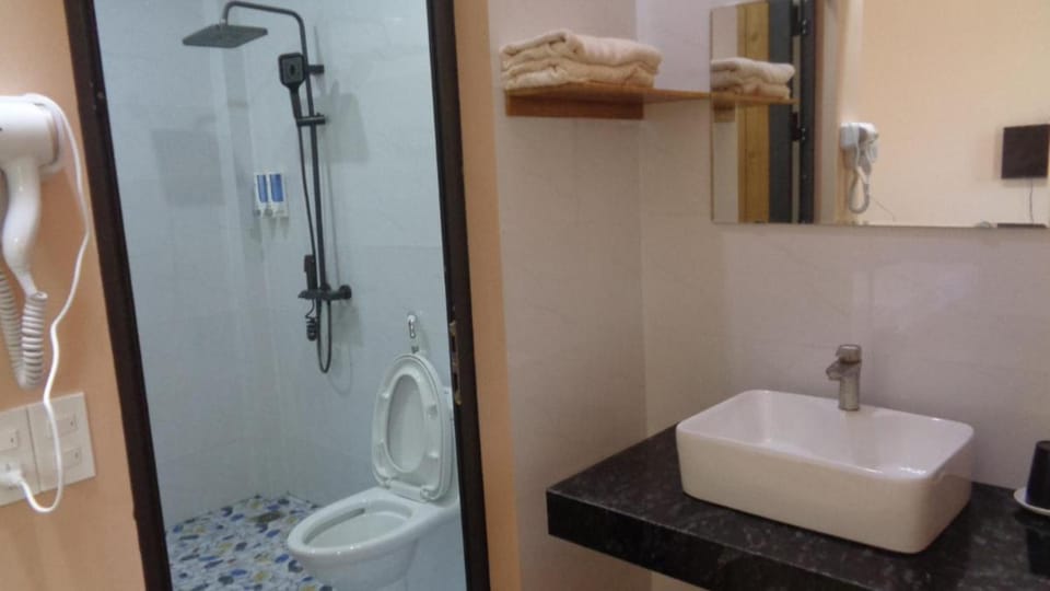 CH Homestays & Tour Motorbikes Apartment in Vietnam