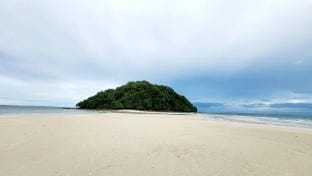 Kelambu Beach Villa Villa in Sabah