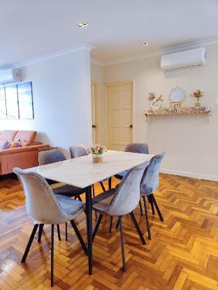 Newly Renovated  Wisma Cosway link to PavilionKLCC Vacation rental in Federal Territory of Kuala Lumpur