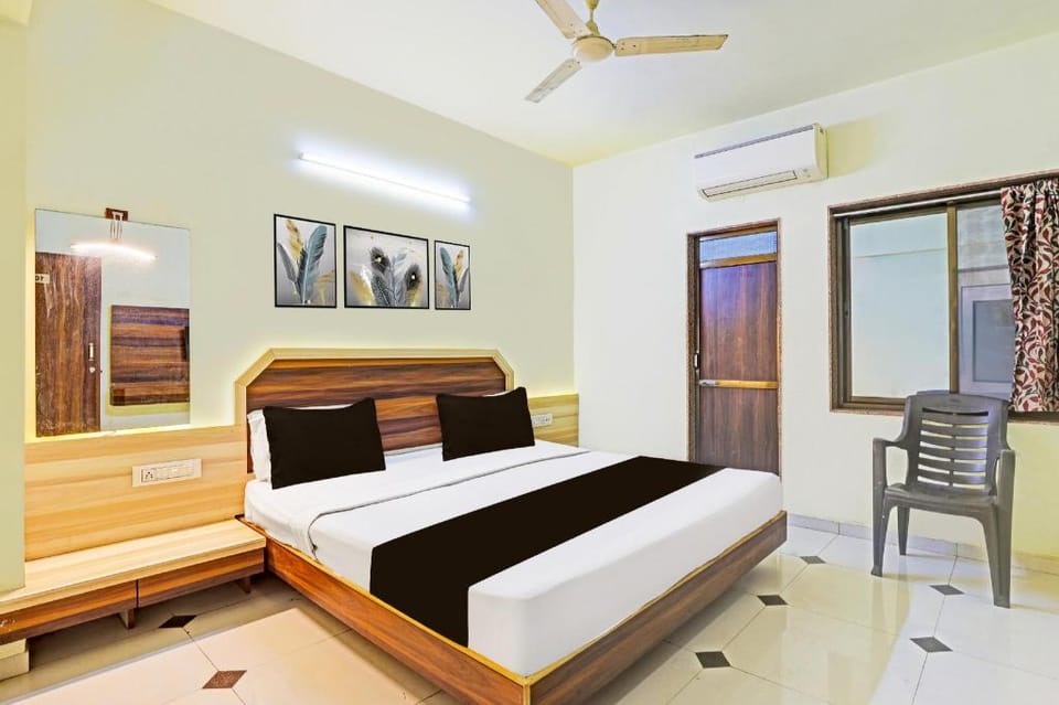 Hotel O Royal Season Hotel in Gujarat