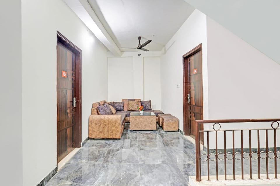 Hotel O SHAKTI RESIDENCY Hotel in Noida
