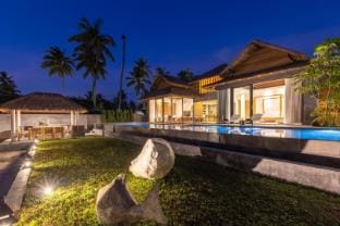 Private Beach Villa With Sunset Views-On The Sand Villa in Ko Samui
