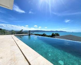 -10% OFF! 250m to the beach & 150° Seaview Villa in Ko Samui