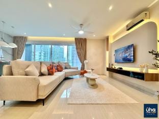DillonSuite. MediniSignature @3BR6PaxNearLegoland Apartment in Johor