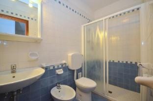 Spacious seafront flat ideal for 7 guests - Beahost Apartment in Bibione