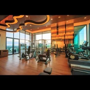 Astra B6 ChiangMai NightMarket清迈古城夜市 无边泳池套房 Apartment in Chiang Mai